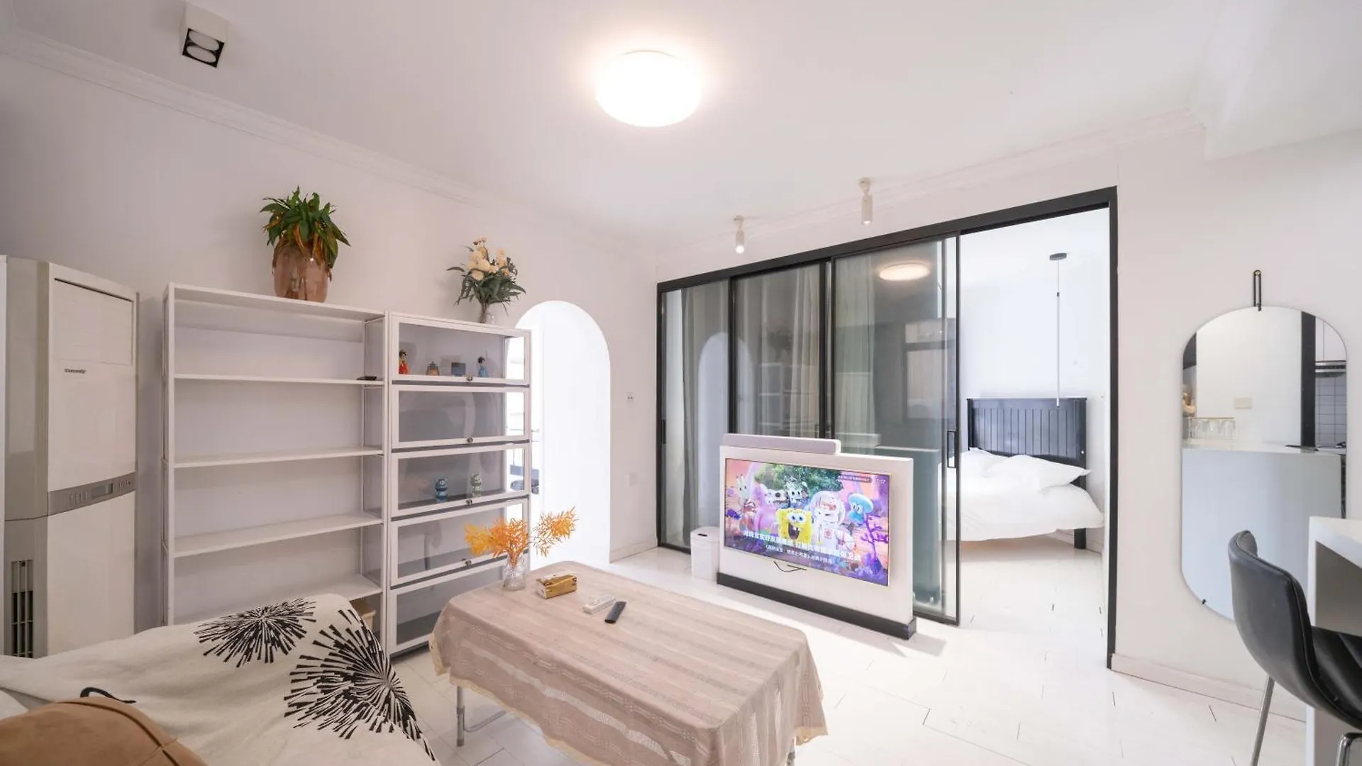 Cloudlike Serenity-Family Apartment In Central שנגחאי